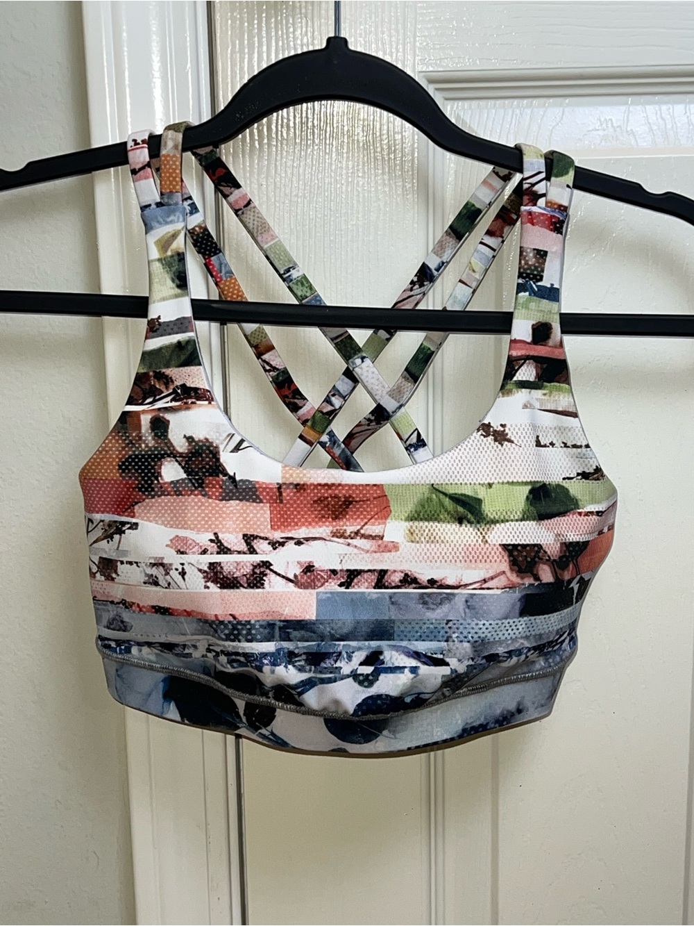 LULULEMON Energy Bra-Monet Electric Jungle Multicolored Print
